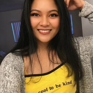 Meet your Posher, Mariella